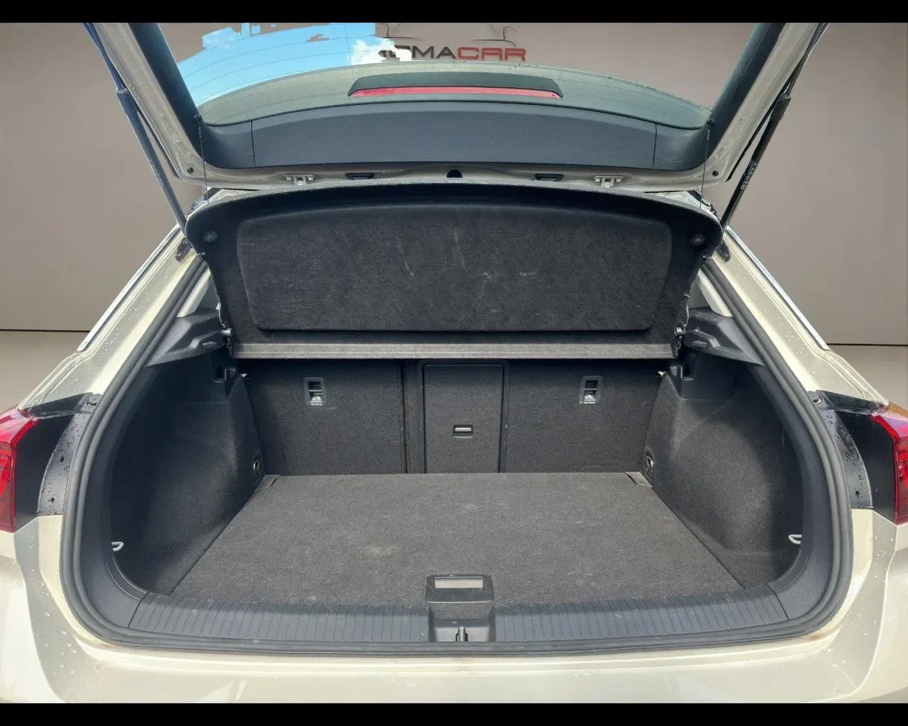 Volkswagen T-Roc 1.5 TSI ACT DSG Life foto 17