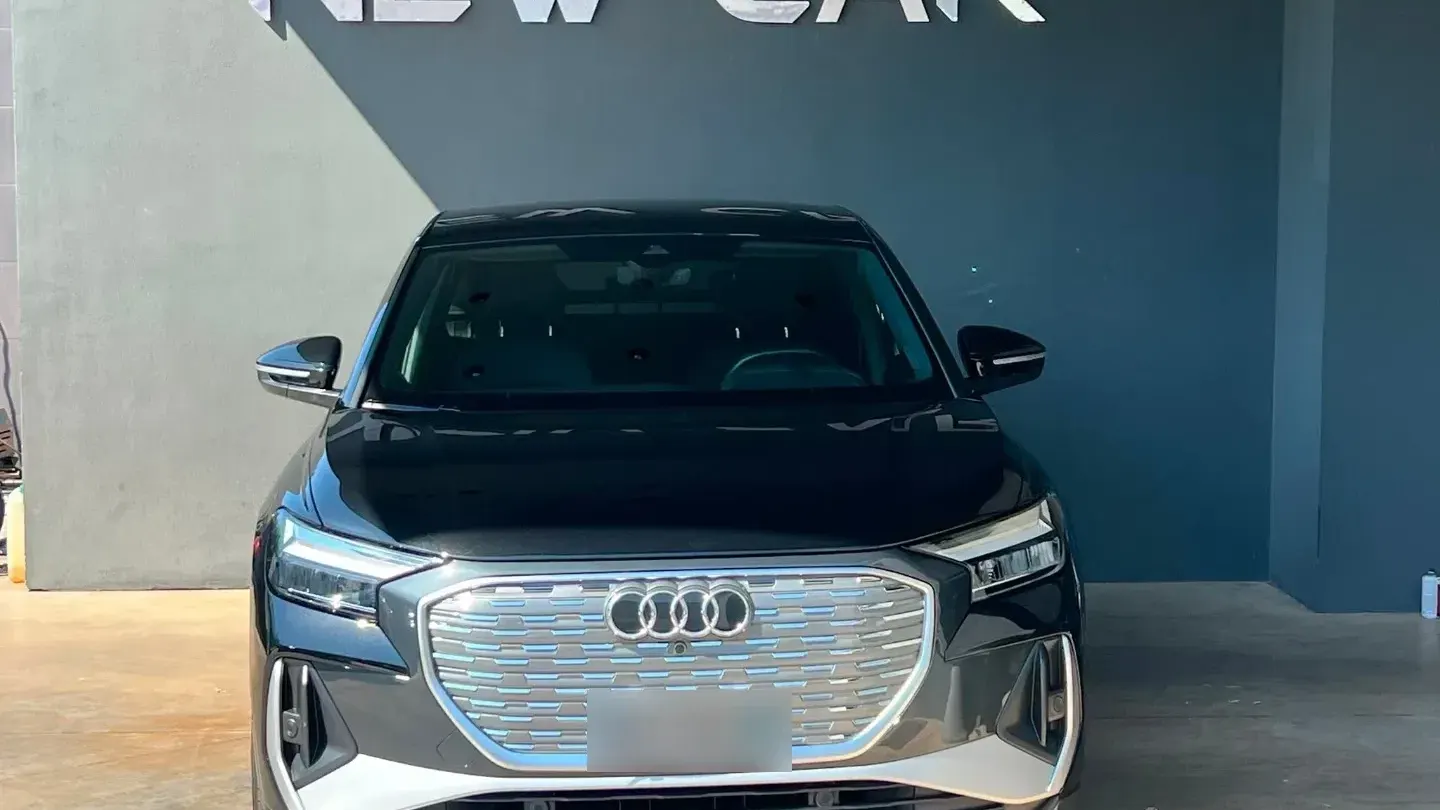 Audi Q4 40 e-tron S line edition