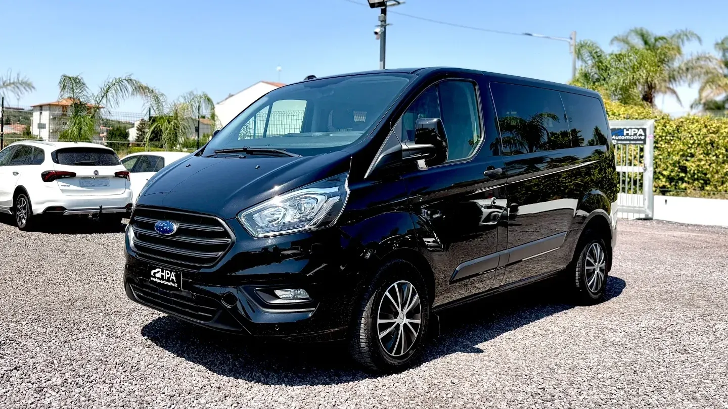 Ford TOURNEO CUSTOM 2.0TDCi 130CV AUTOMATICO 9 POSTI RETROCAMERA CLIMA POSTERIORE