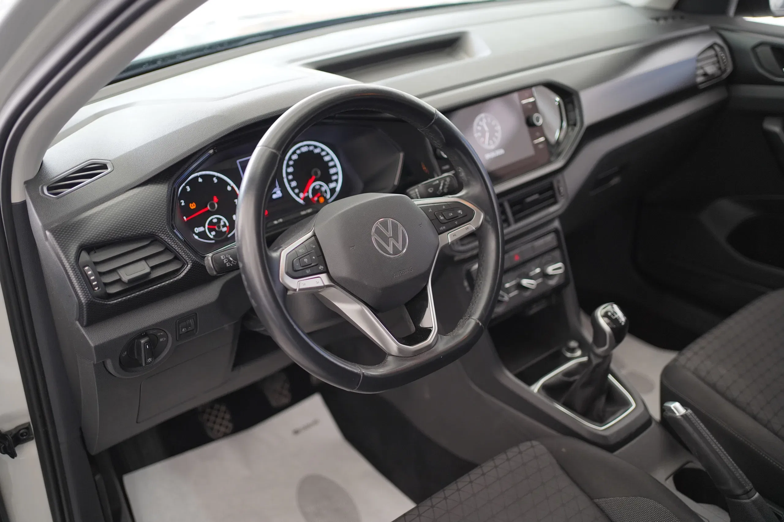 Volkswagen T-Cross 1.0 TSI 110 CV Style foto 4