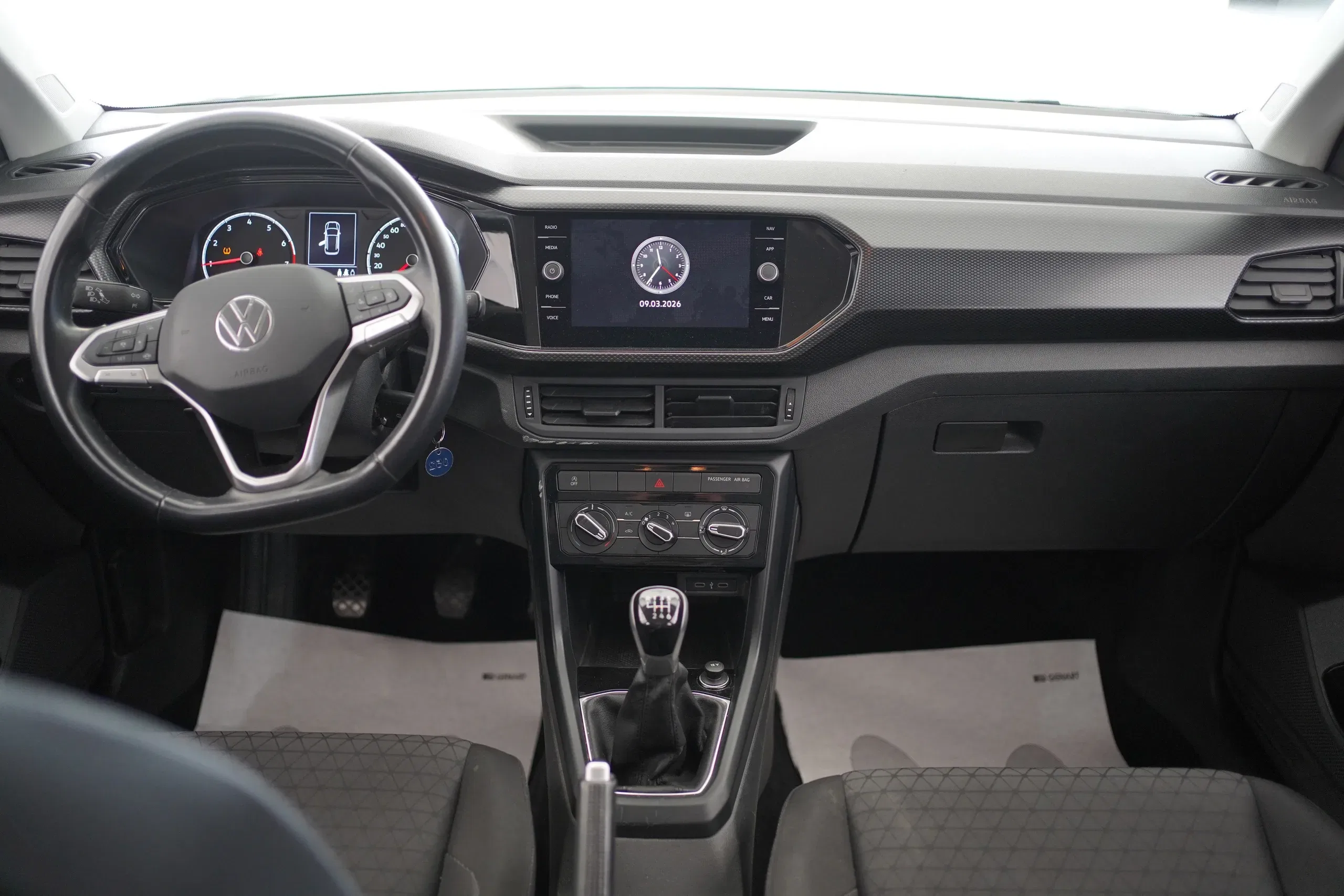 Volkswagen T-Cross 1.0 TSI 110 CV Style foto 5