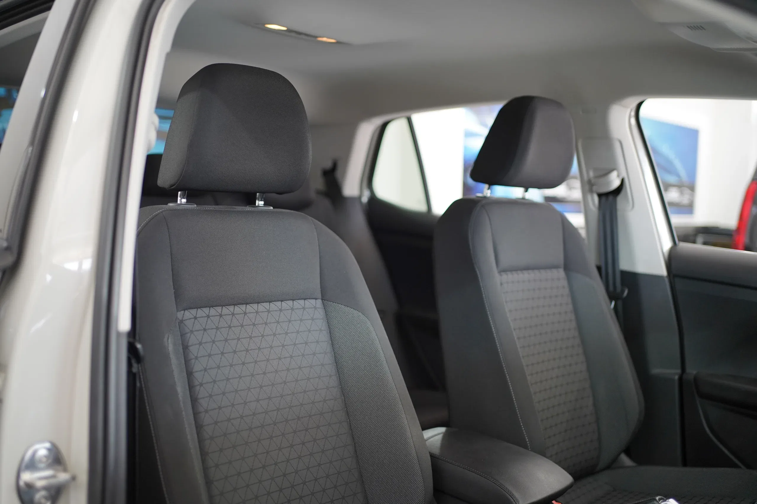 Volkswagen T-Cross 1.0 TSI 110 CV Style foto 13