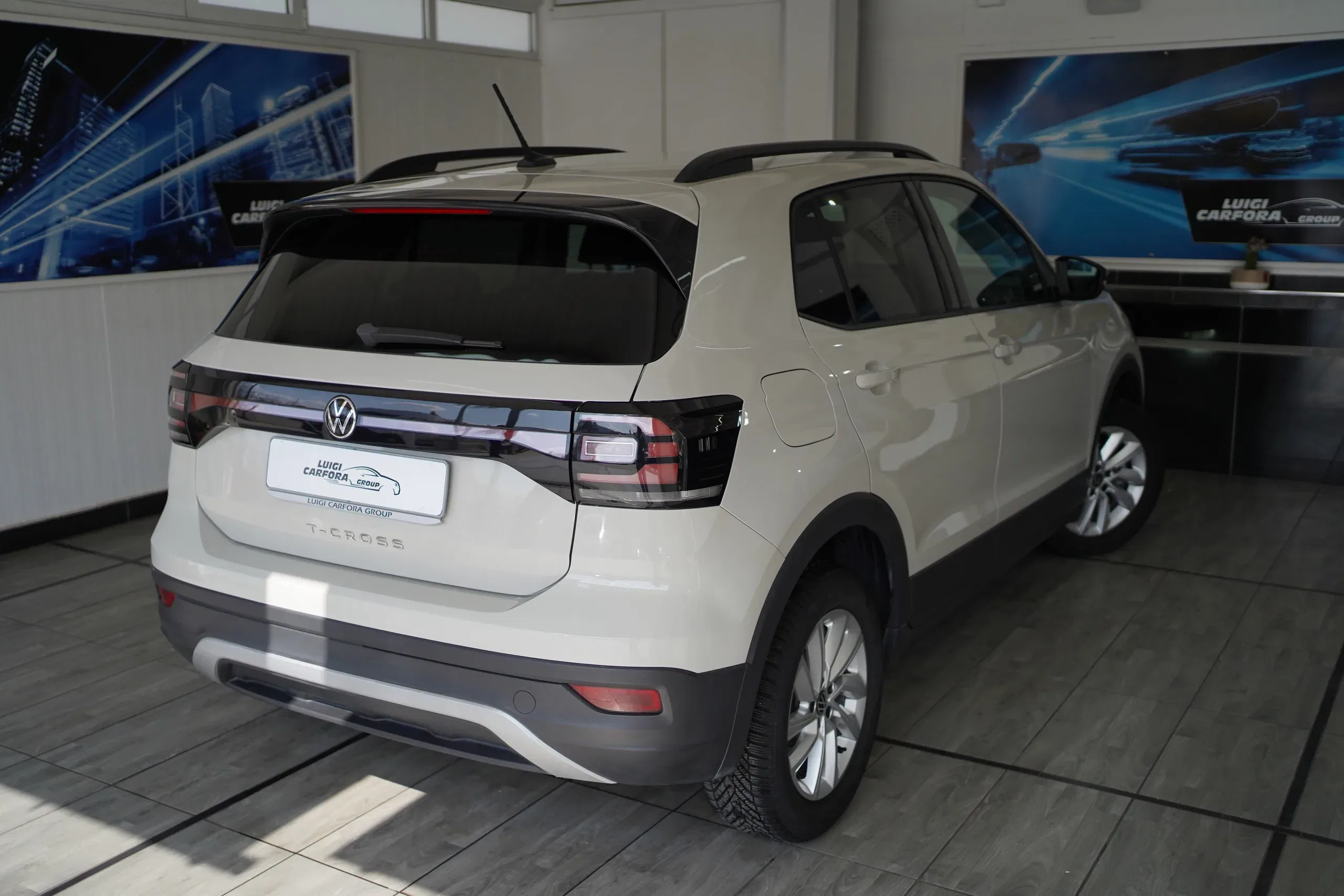 Volkswagen T-Cross 1.0 TSI 110 CV Style foto 15