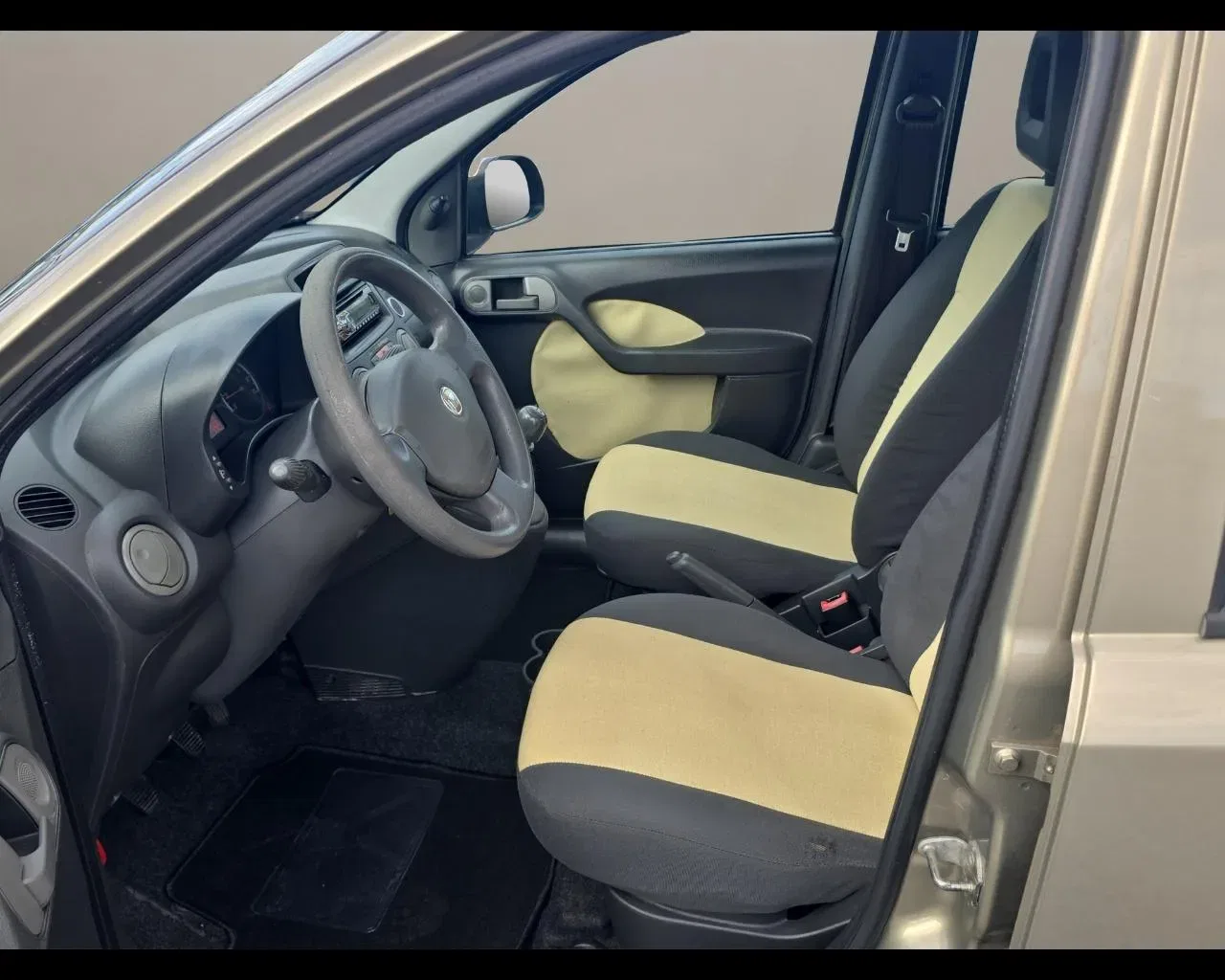 Fiat Panda 1.2 Emotion Euro 5 foto 9