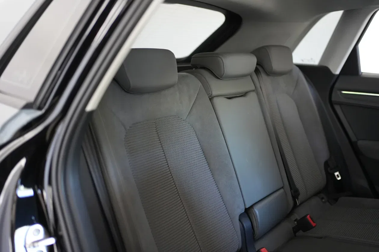 Audi Q3 35 TDI S tronic S line edition foto 12