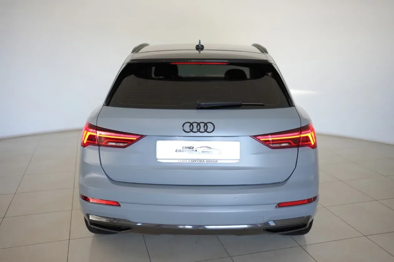Audi Q3 35 TDI S tronic S line edition foto 16