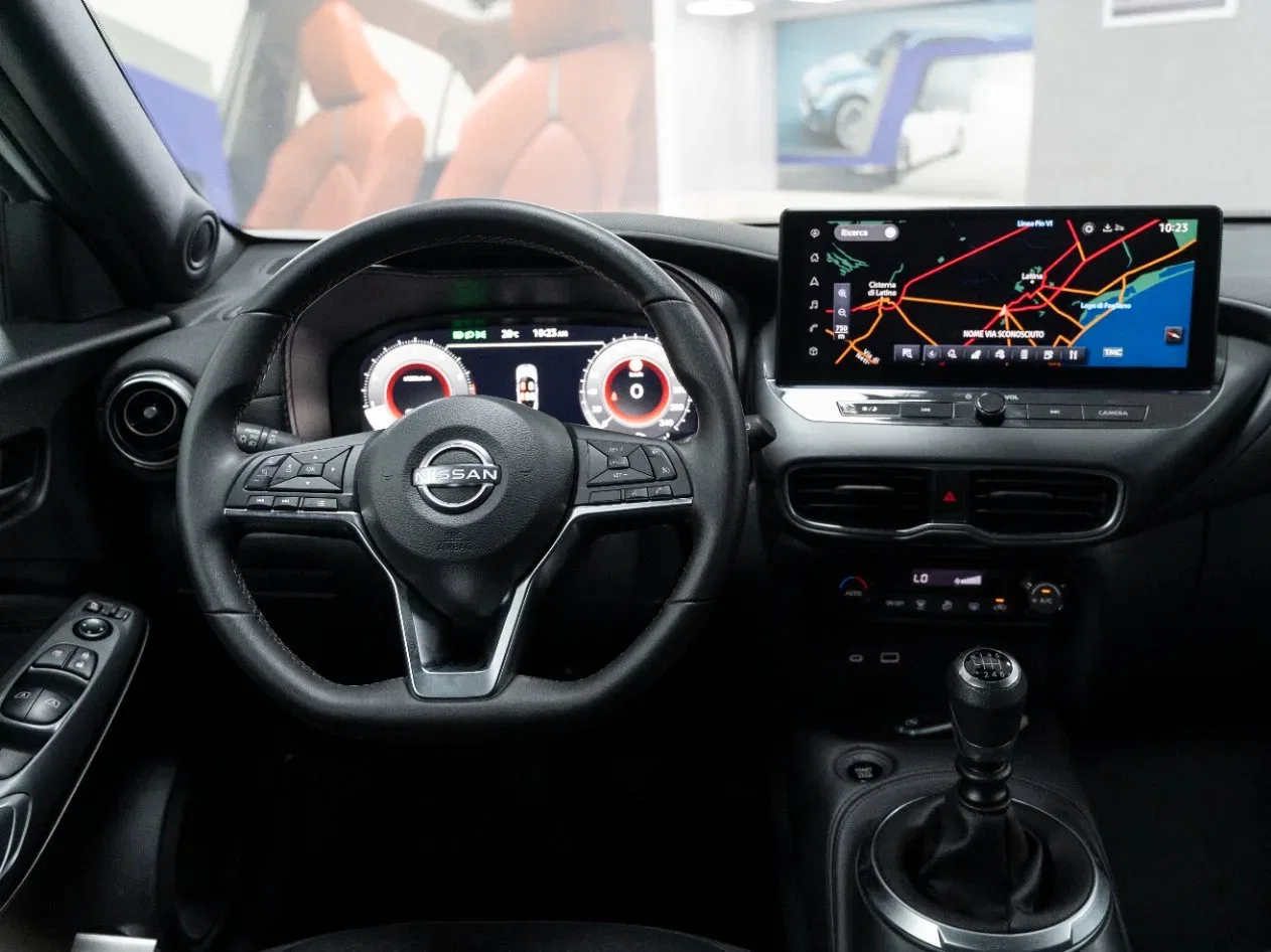 Nissan Juke 1.0 DIG-T N-Connecta 114CV foto 11