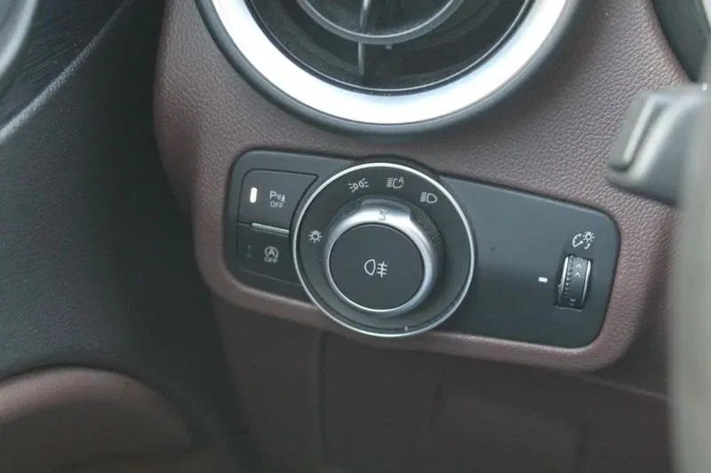 Alfa Romeo Stelvio 2.2 Turbodiesel 190 CV AT8 Q4 Executive foto 23