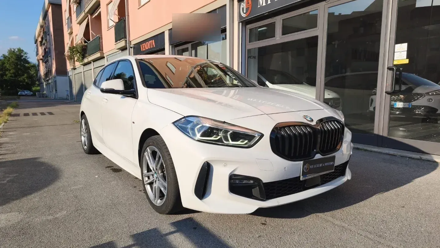 BMW 116d AUT MSPORT 2022*82.000KM