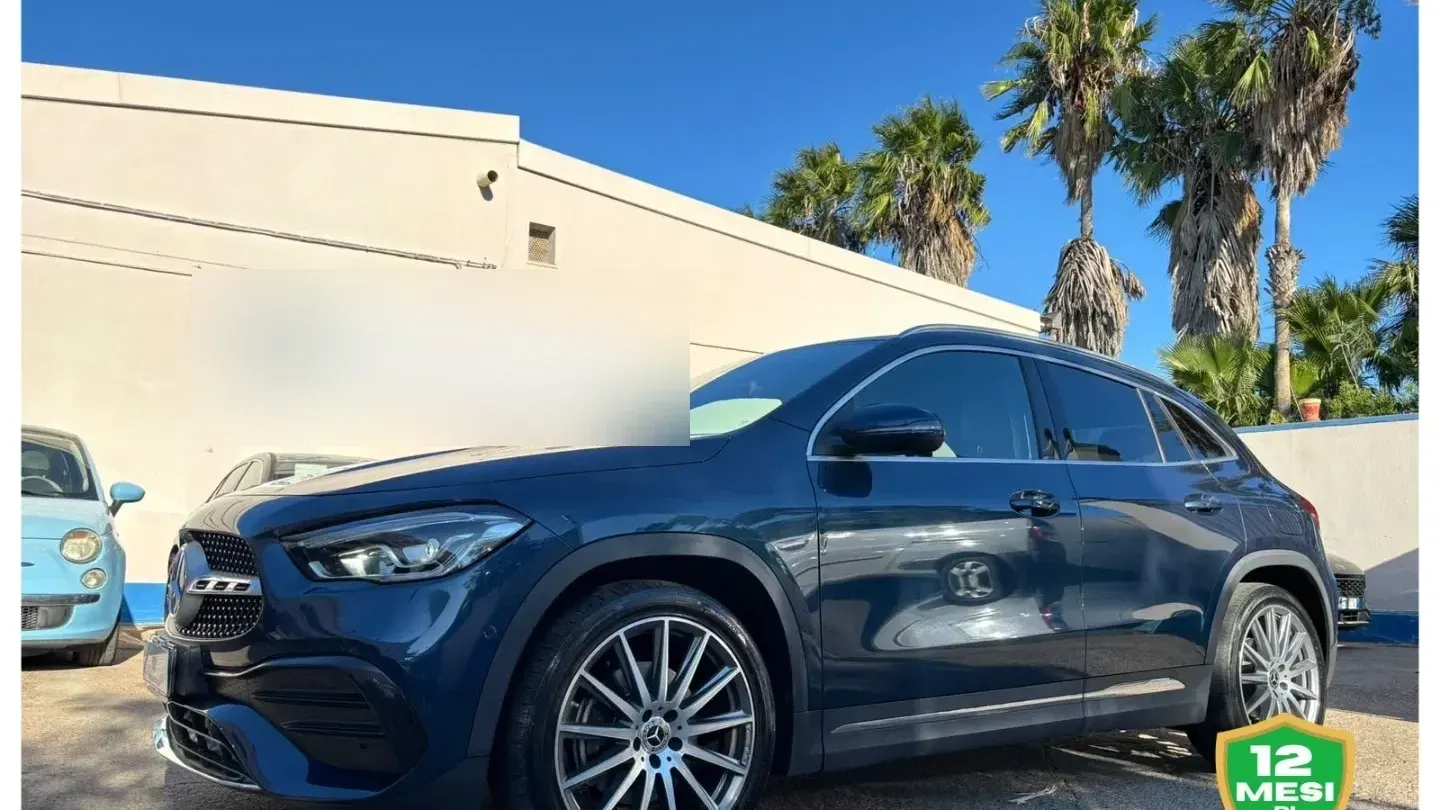 Mercedes-Benz GLA 200 d Automatic Premium