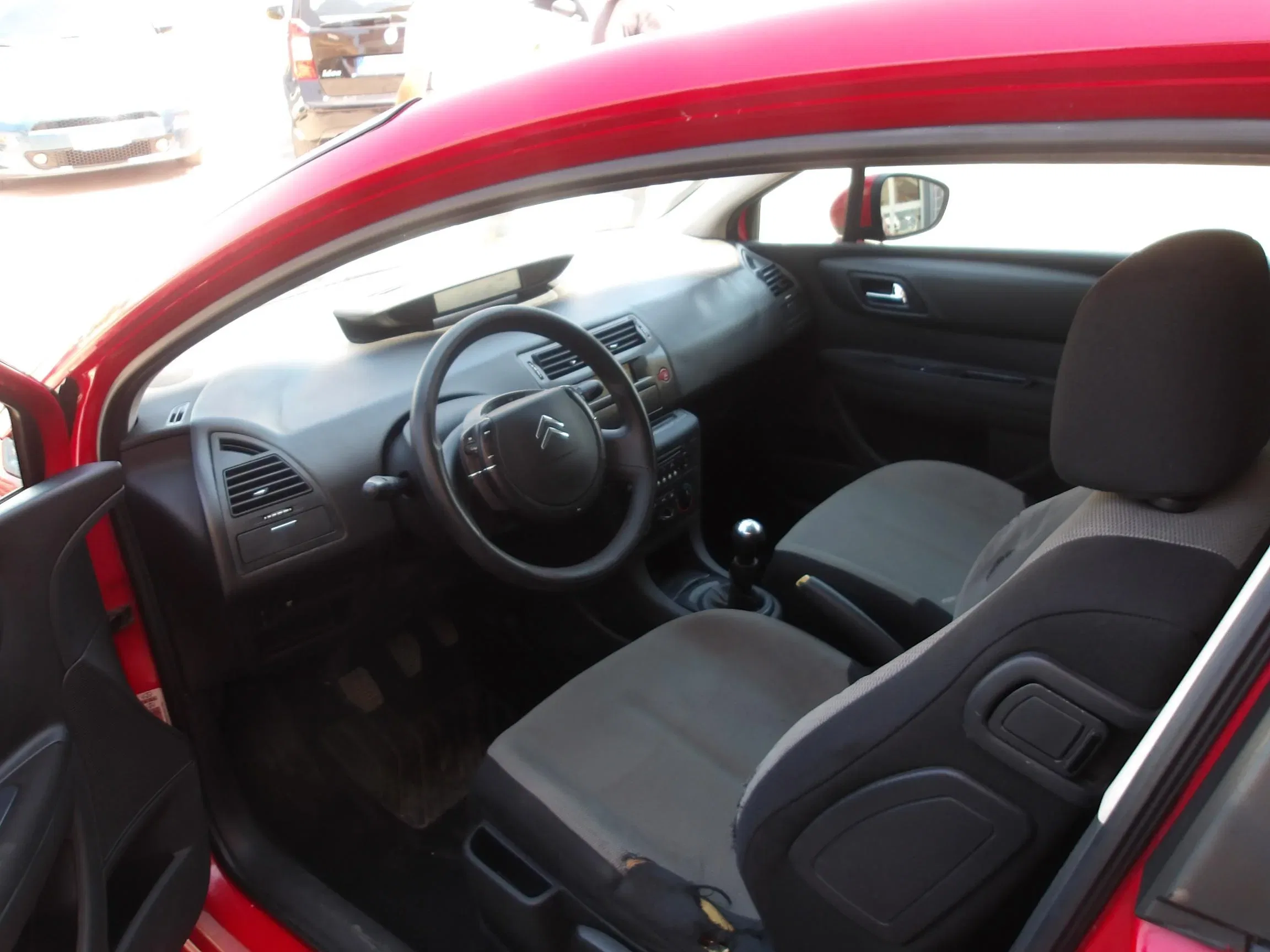CITROEN C4 Coupé 1.6 HDi 90CV Ideal foto 9
