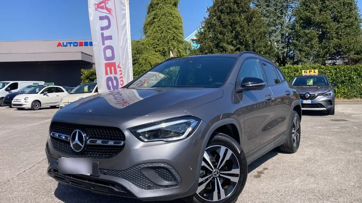 Mercedes-Benz GLA 200 d Automatic Sport TETTO PAN. + FULL PELLE