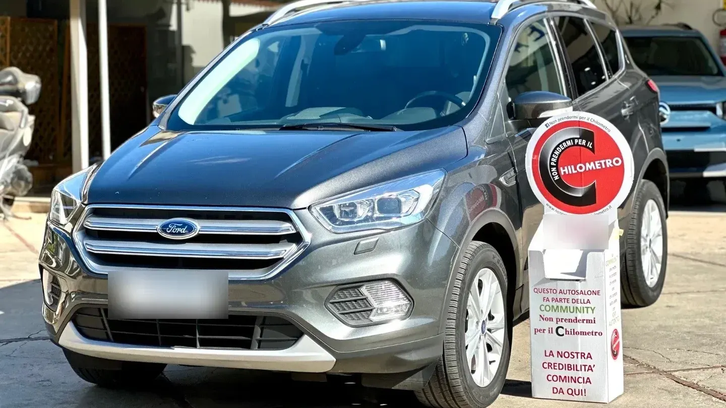 Ford Kuga 1.5 TDCI 120 CV S&S 2WD Titanium 1.5 DIESEL 120 CV