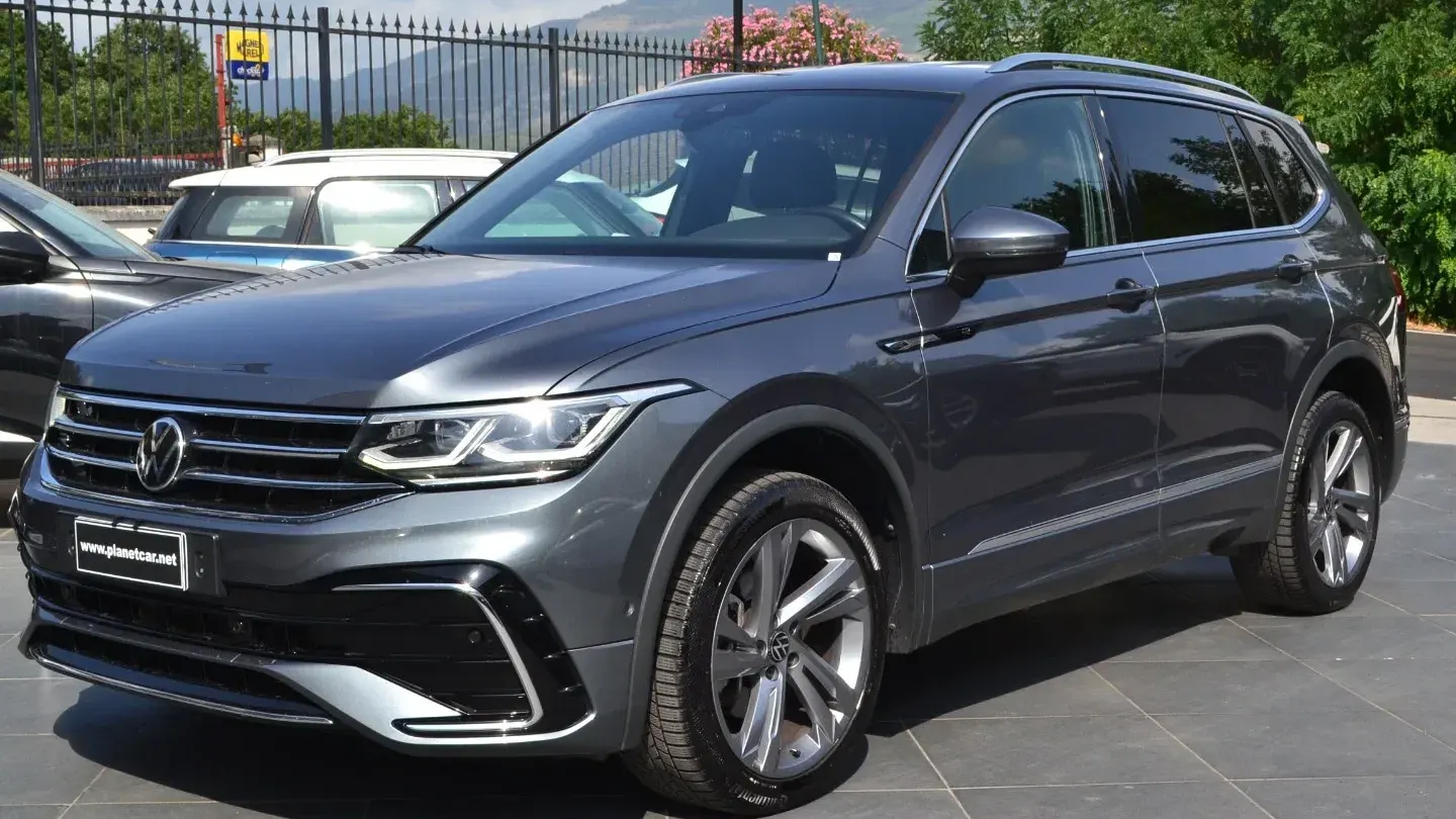 Volkswagen Tiguan Allsp.2.0 TDI SCR DSG 4MOT R-Line
