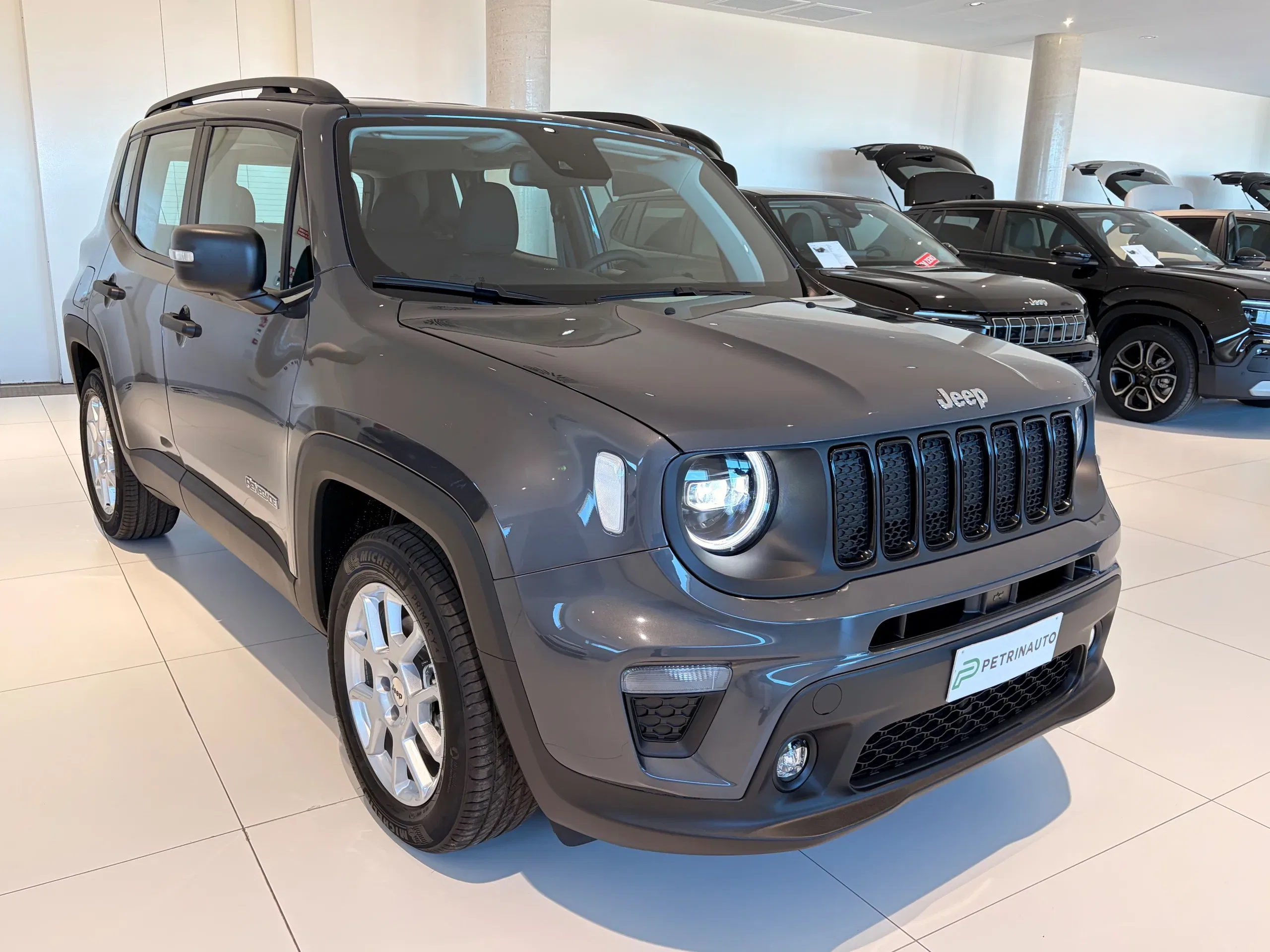 Jeep Renegade 1.5 turbo t4 mhev Altitude 2wd dct Km Zero Nazionale foto 3
