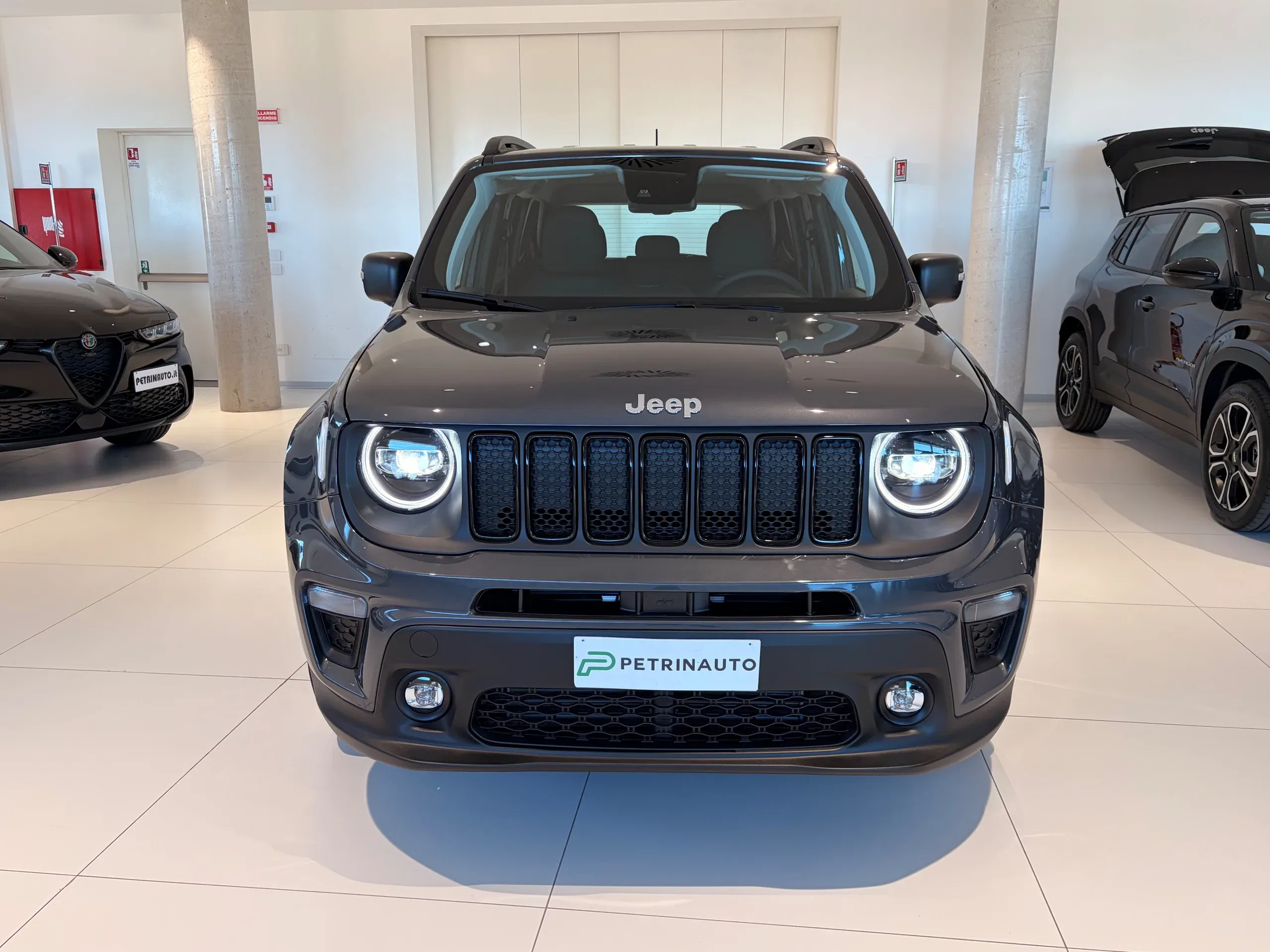 Jeep Renegade 1.5 turbo t4 mhev Altitude 2wd dct Km Zero Nazionale foto 2