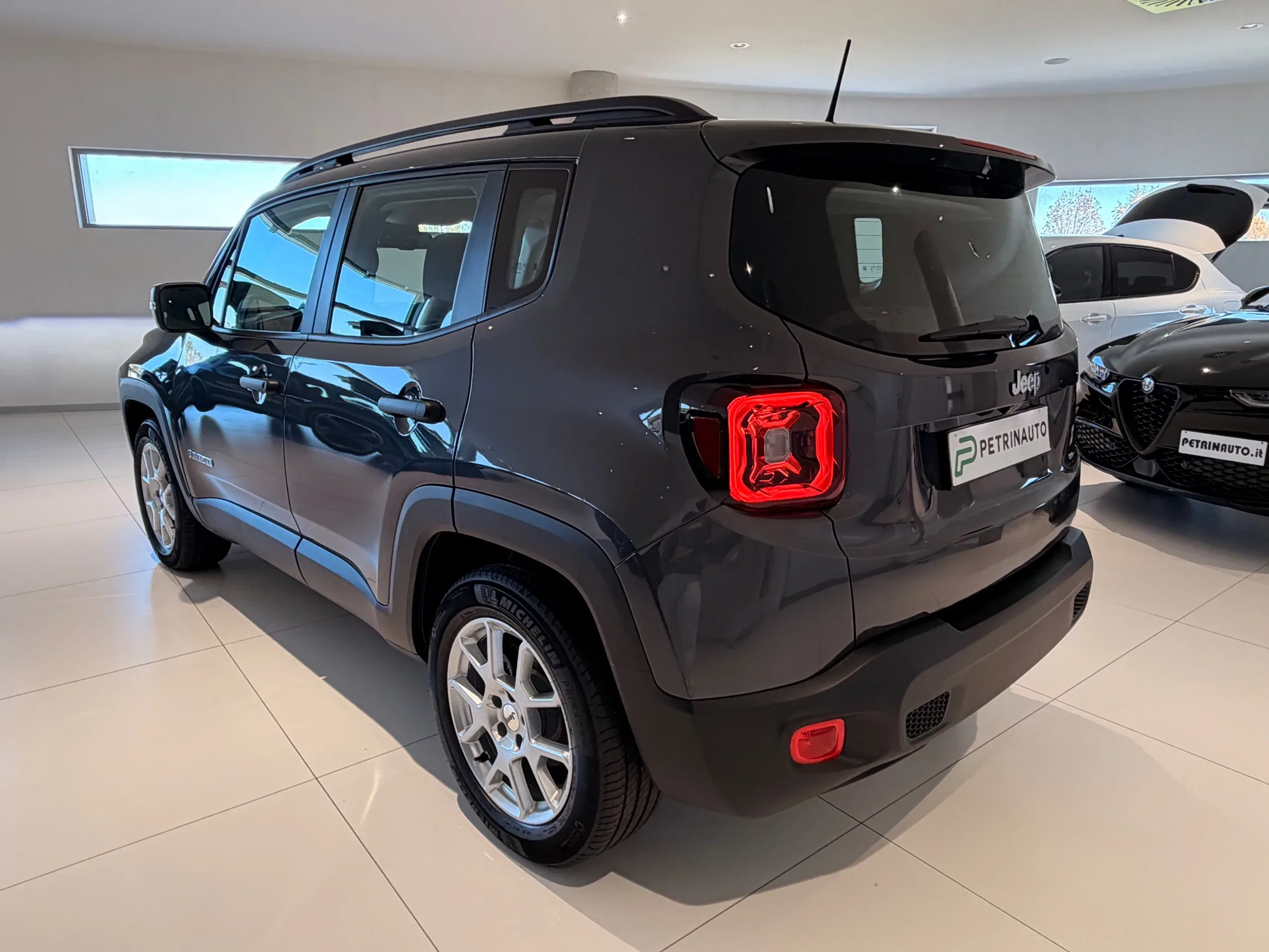 Jeep Renegade 1.5 turbo t4 mhev Altitude 2wd dct Km Zero Nazionale foto 6