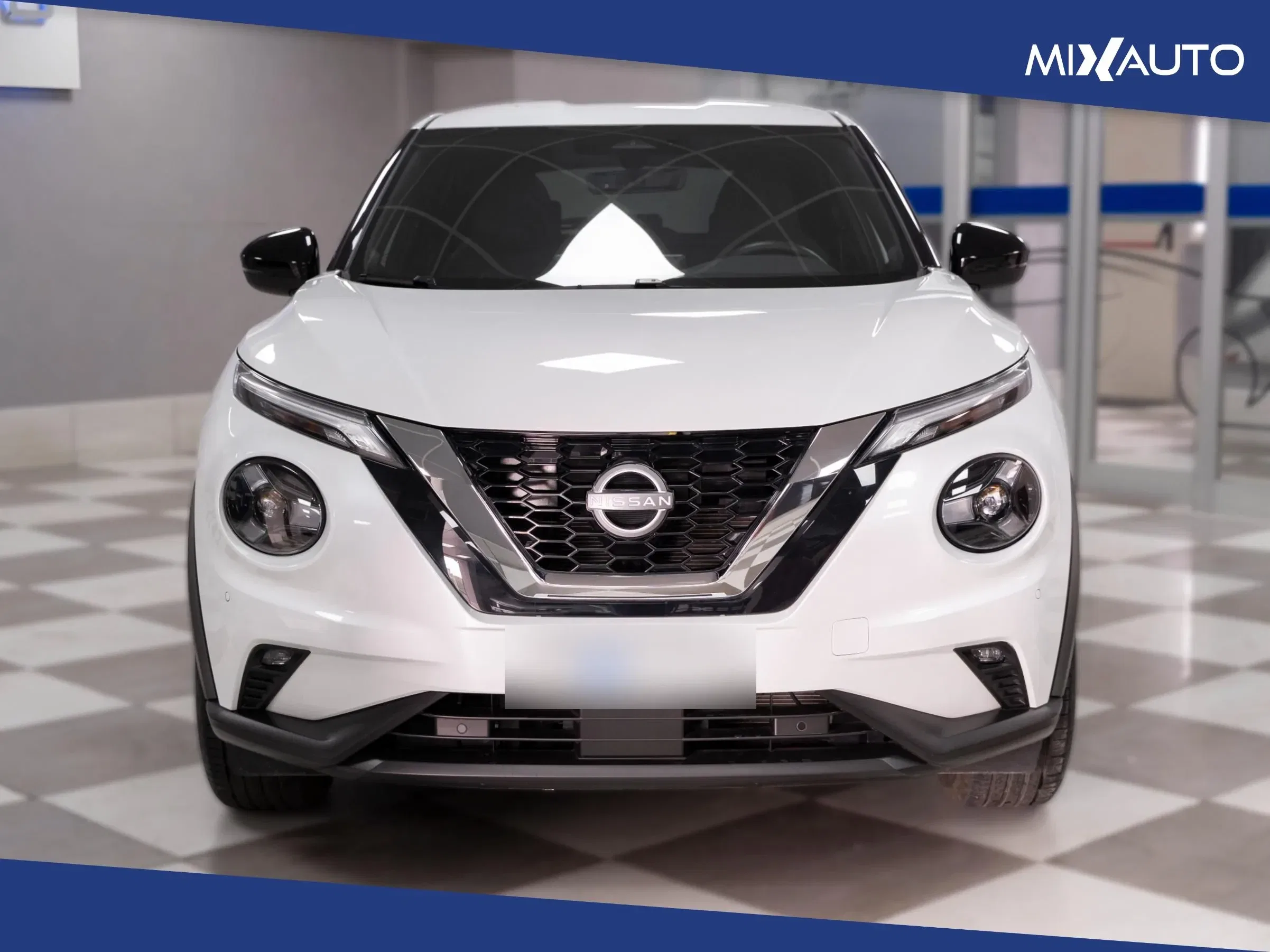 Nissan Juke 1.0 DIG-T N-Connecta 114CV DCT foto 2