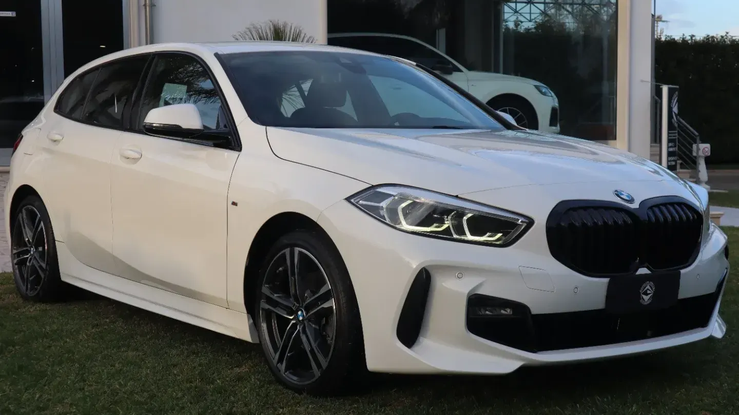 BMW 116d 5p. Msport