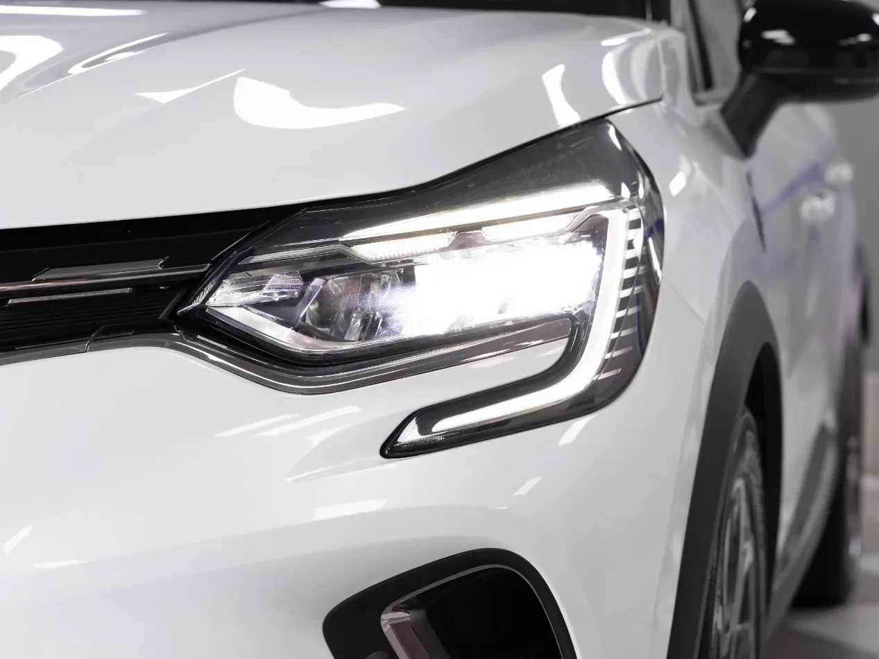 Renault Captur 1.6 E-Tech Full Hybrid Intens 145CV Auto foto 10