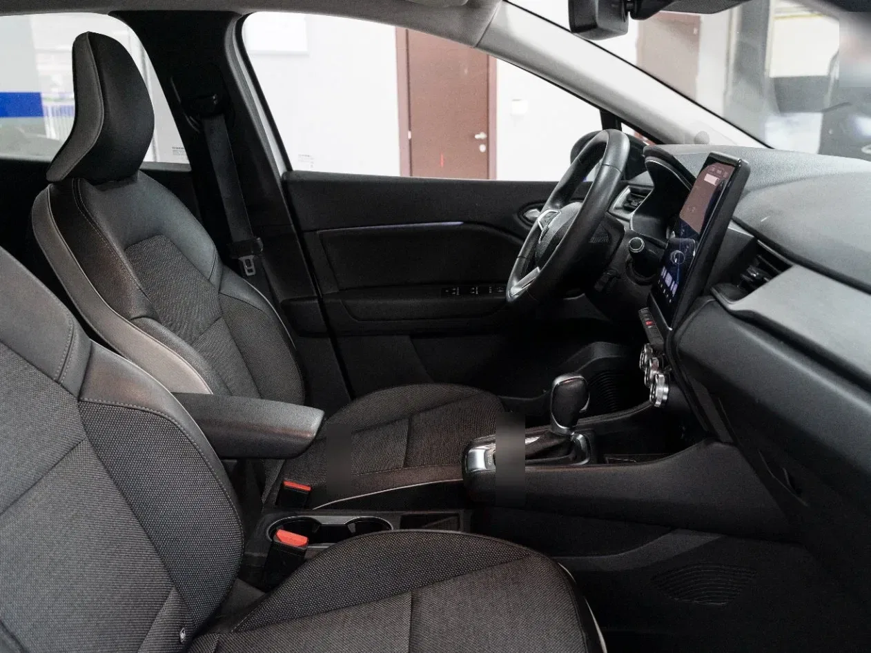Renault Captur 1.6 E-Tech Full Hybrid Intens 145CV Auto foto 14