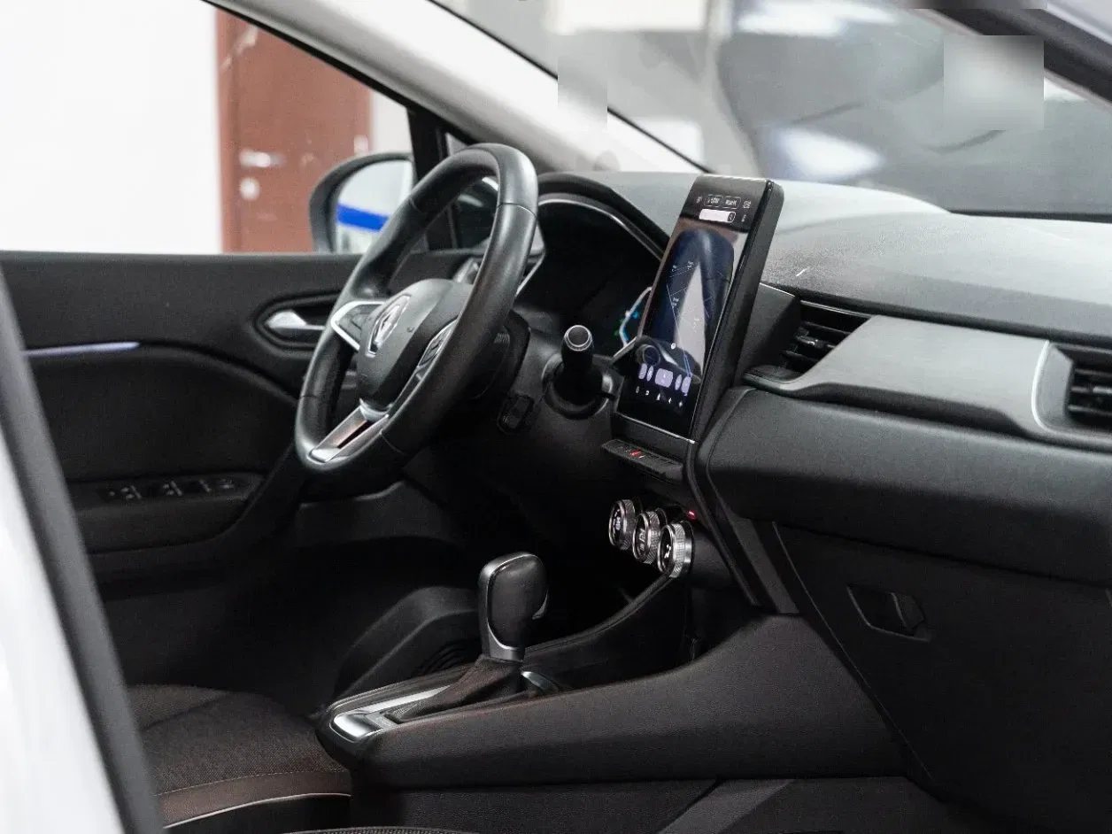 Renault Captur 1.6 E-Tech Full Hybrid Intens 145CV Auto foto 17