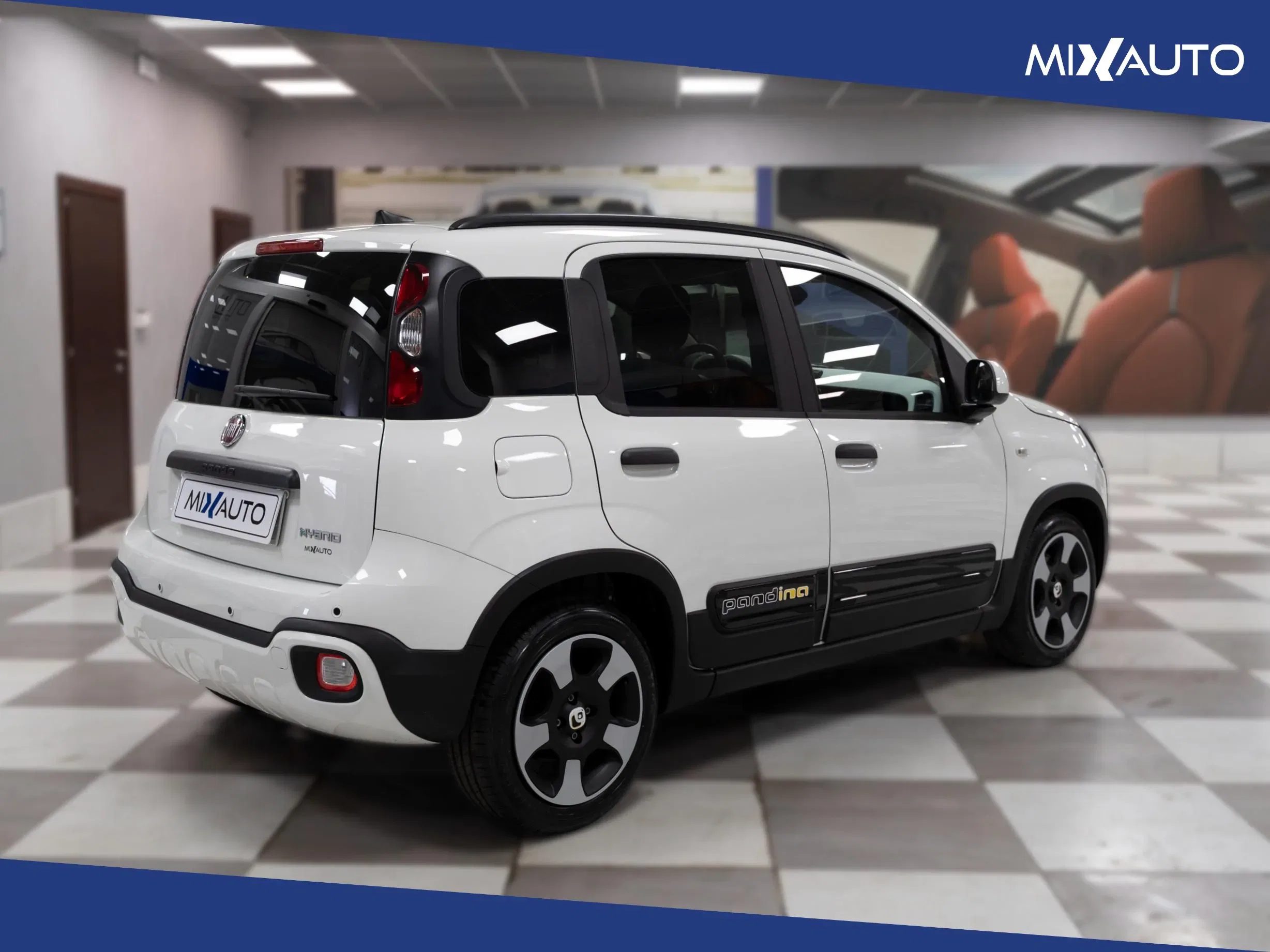 Fiat Panda Pandina Cross 1.0 Firefly Hybrid S&S 70CV foto 5