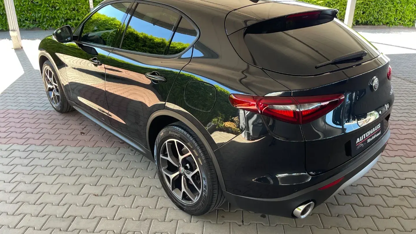 Alfa Romeo Stelvio 2.2 T.diesel 190CV AT8 RWD Exec.