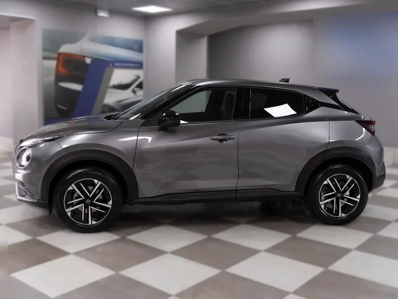 Nissan Juke 1.0 DIG-T N-Connecta 114CV DCT foto 3