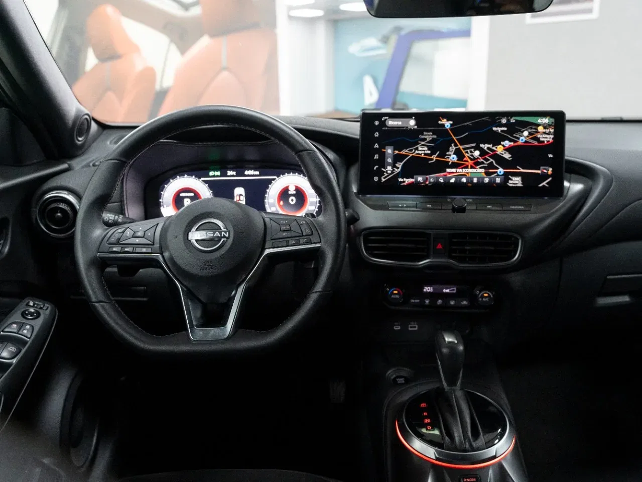 Nissan Juke 1.0 DIG-T N-Connecta 114CV DCT foto 11
