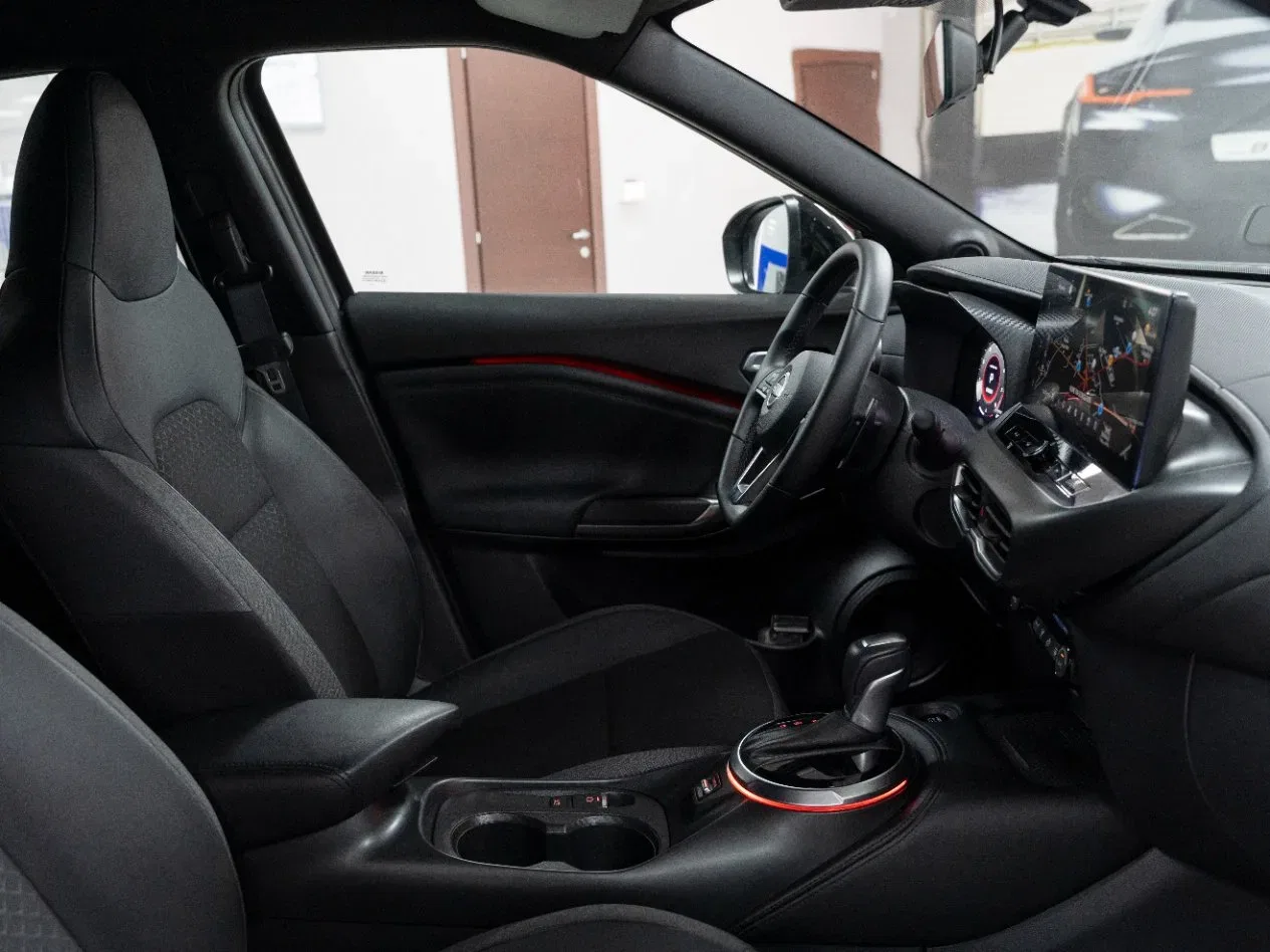 Nissan Juke 1.0 DIG-T N-Connecta 114CV DCT foto 14