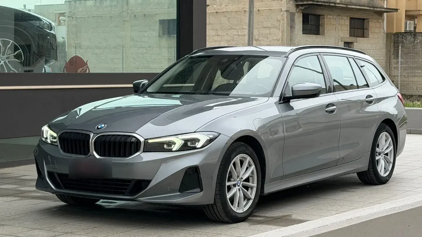 BMW 320d 48V xDrive Touring