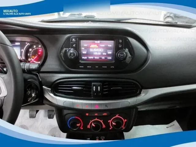 FIAT Tipo 1.4 95CV 5 Porte Lounge EU6B foto 6