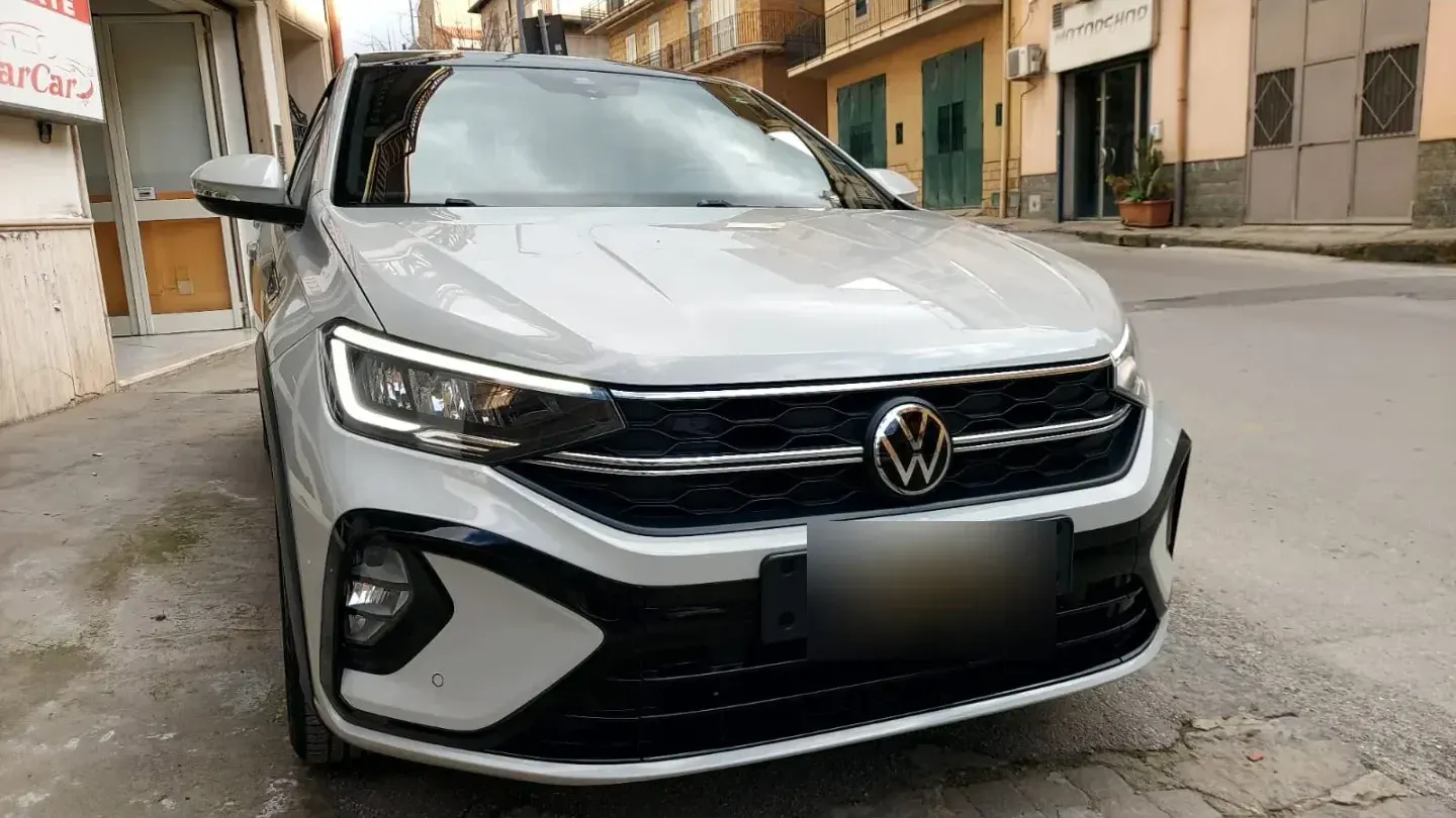Volkswagen Taigo 1.0 TSI 110 CV DSG R-Line
