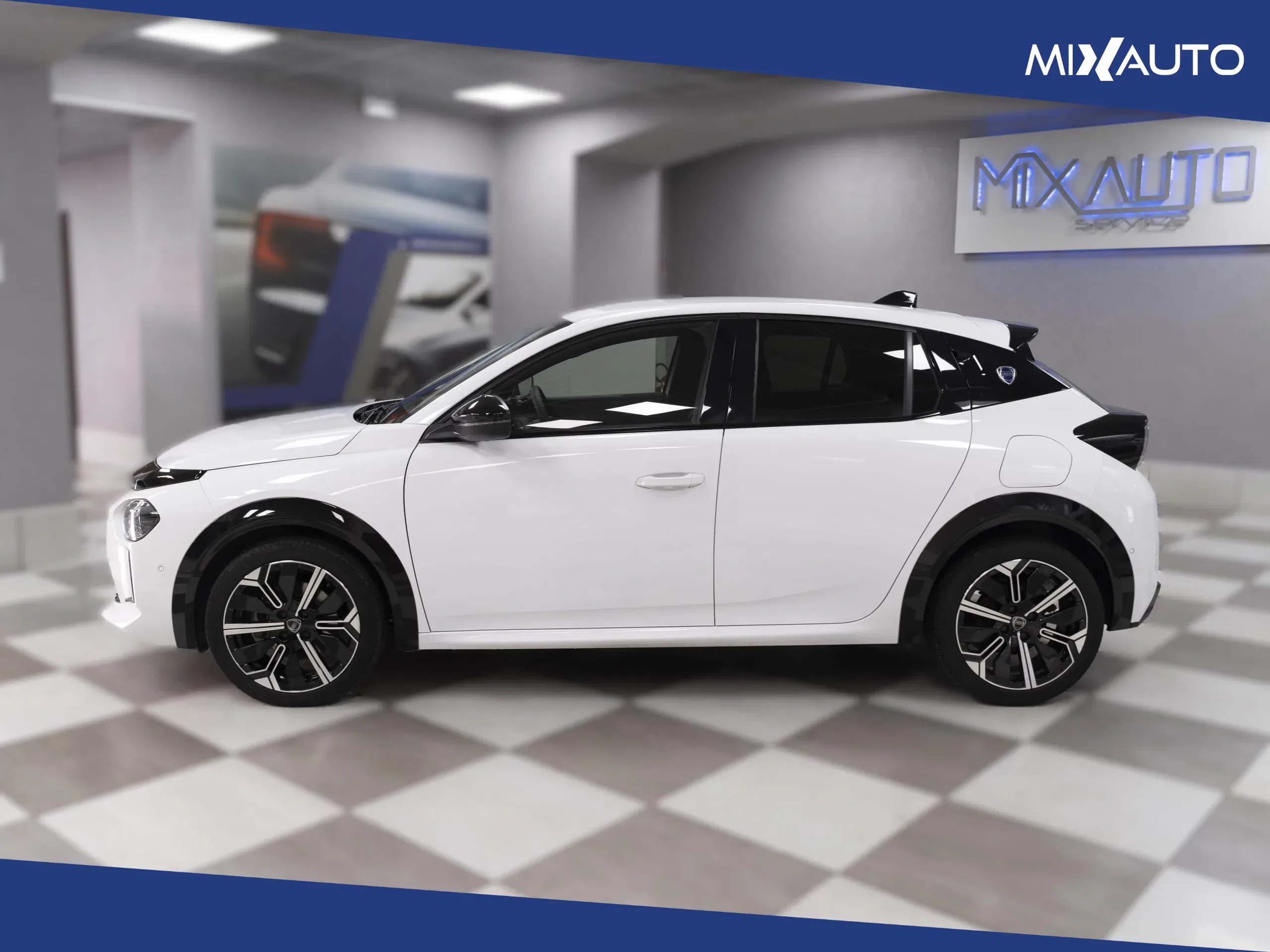 Lancia Ypsilon 1.2 MHEV LX 110CV E-DCT foto 3