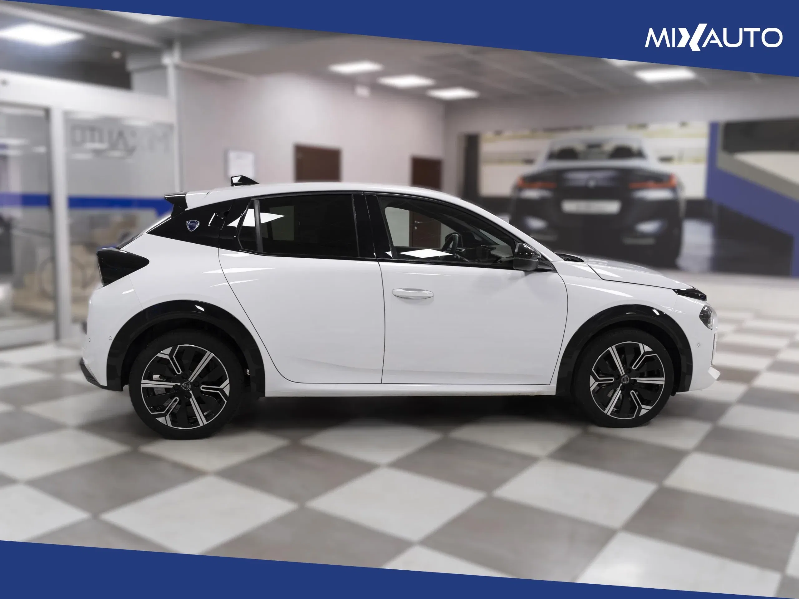 Lancia Ypsilon 1.2 MHEV LX 110CV E-DCT foto 6