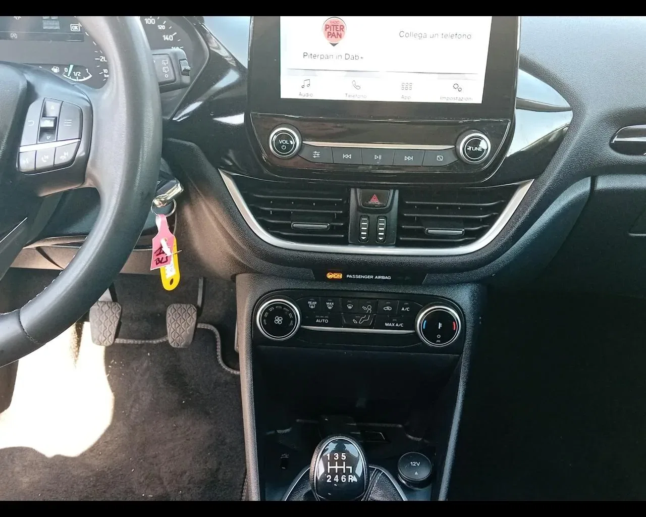 Ford Fiesta 1.0 Ecoboost Hybrid 125 CV 5 porte Active foto 12
