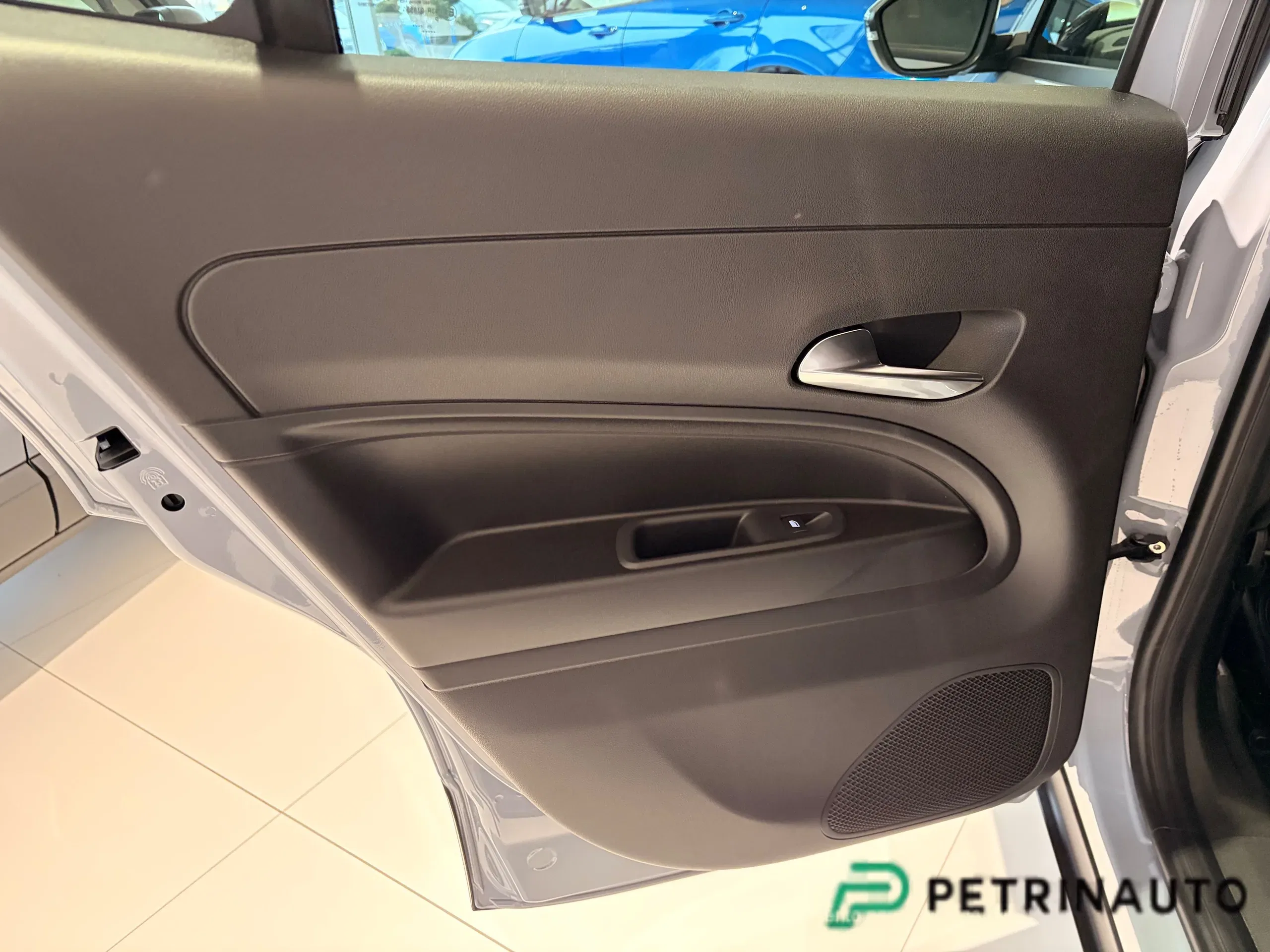 Jeep Avenger 1.2 turbo Summit fwd 100cv Km0 foto 19