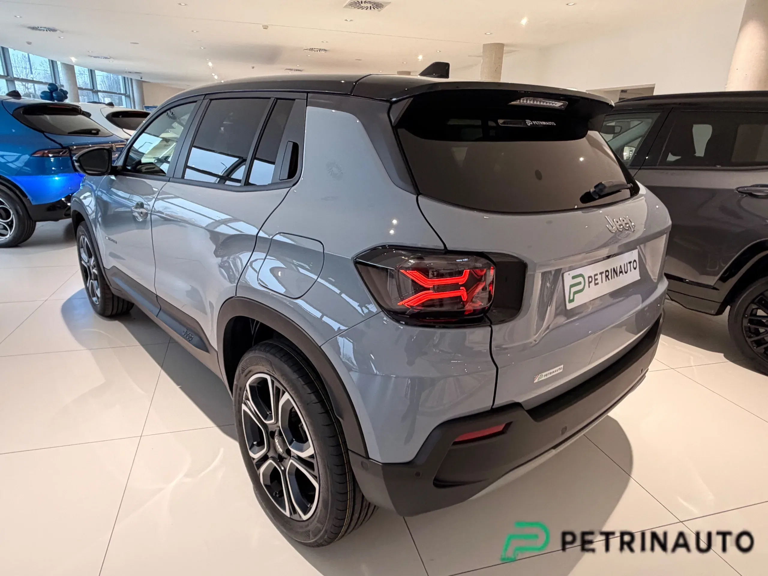 Jeep Avenger 1.2 turbo Summit fwd 100cv Km0 foto 6
