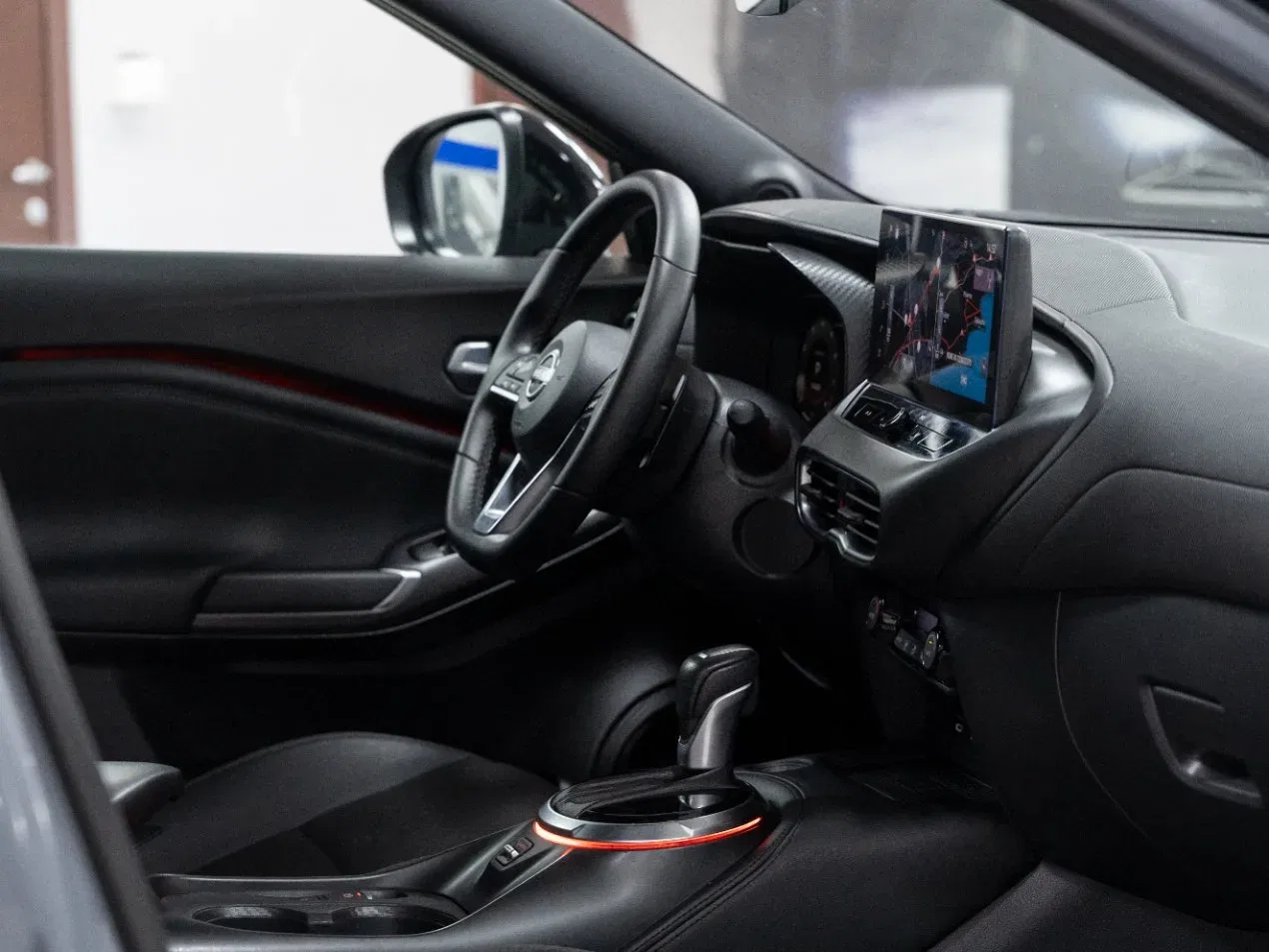 Nissan Juke 1.0 DIG-T N-Connecta 114CV DCT foto 17