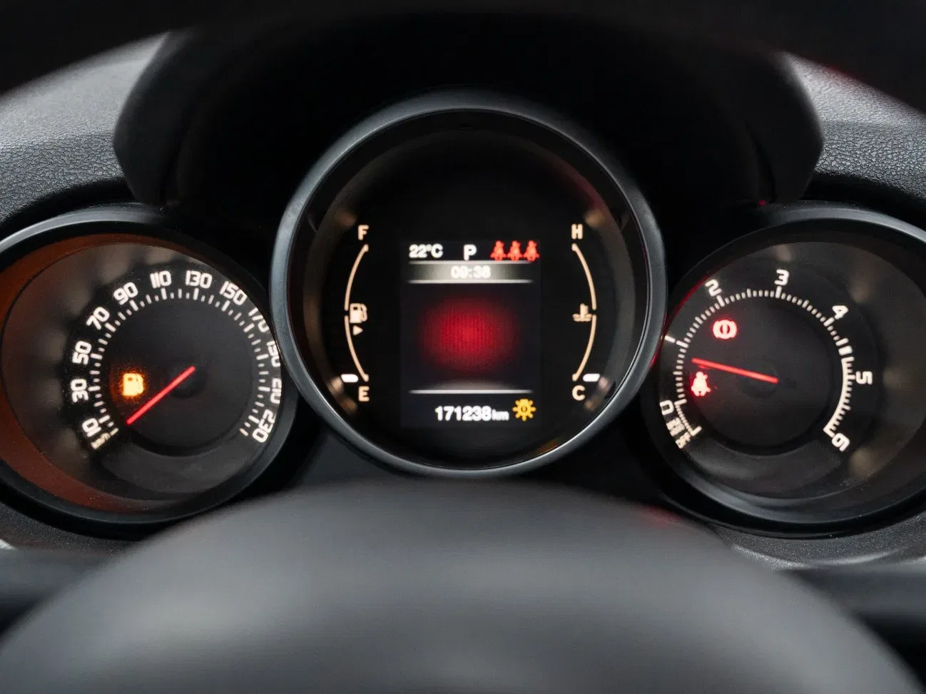 Fiat 500X 2.0 MJT Cross 4x4 140CV Auto foto 15