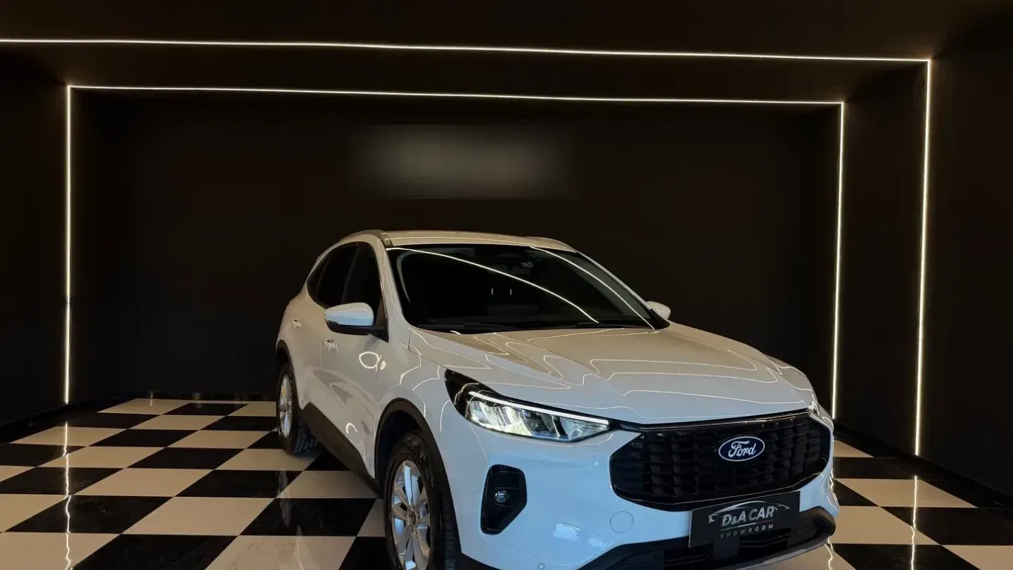 Ford Kuga 2.5 PHEV 243 CV CVT 2WD Titanium