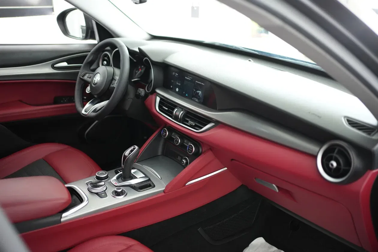 Alfa Romeo Stelvio 2.2 Turbodiesel 190 CV AT8 Q4 Business foto 13
