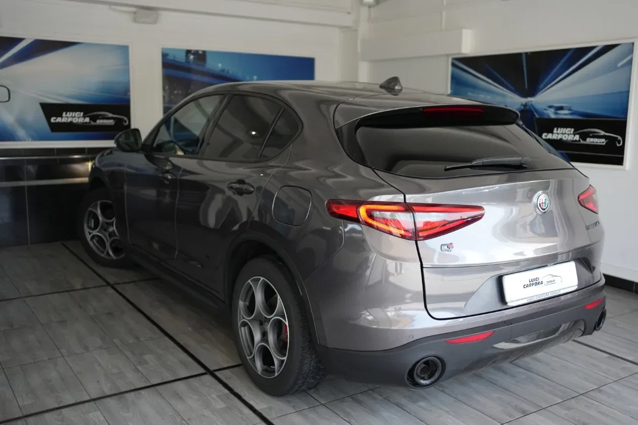 Alfa Romeo Stelvio 2.2 Turbodiesel 190 CV AT8 Q4 Business foto 18