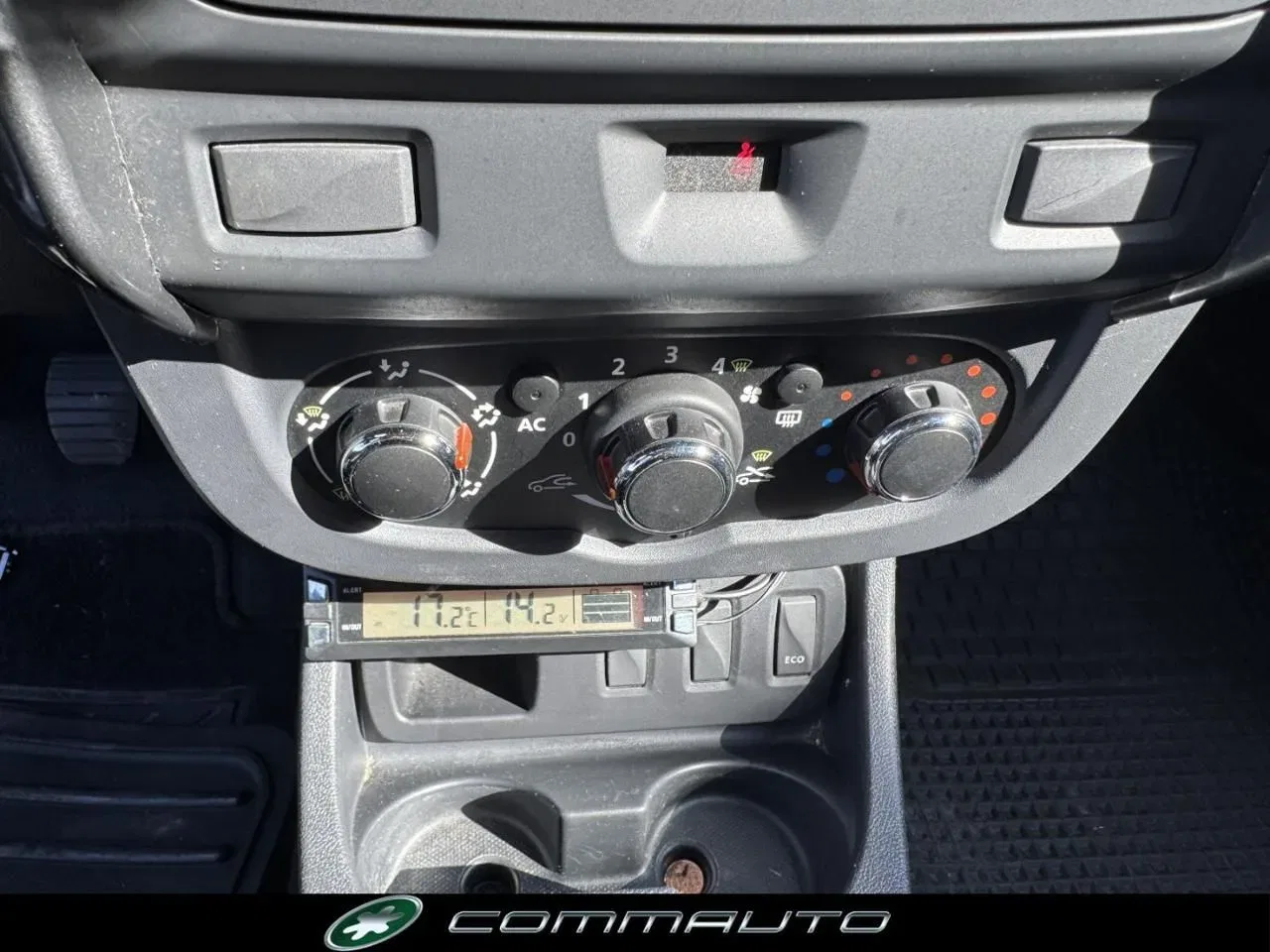 Dacia Duster 1.5 dCi 110CV 4x2 Lauréate foto 17