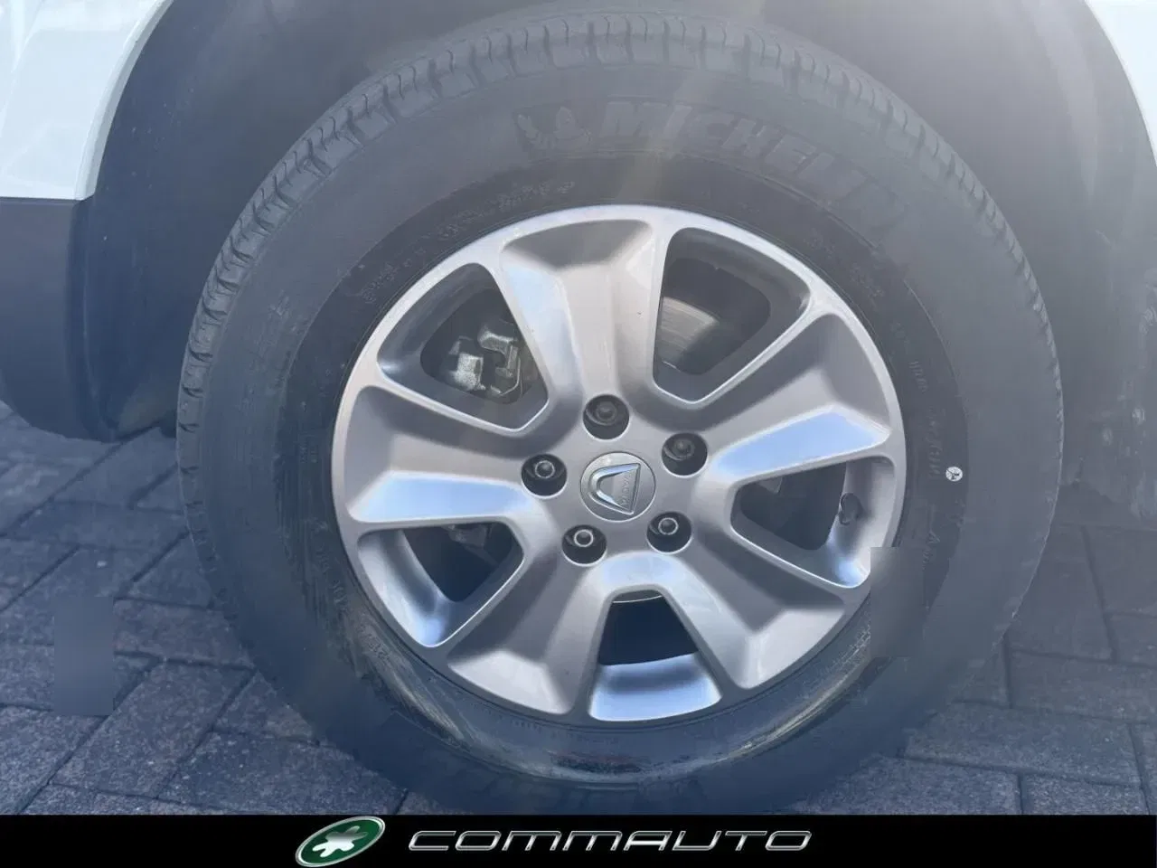 Dacia Duster 1.5 dCi 110CV 4x2 Lauréate foto 7