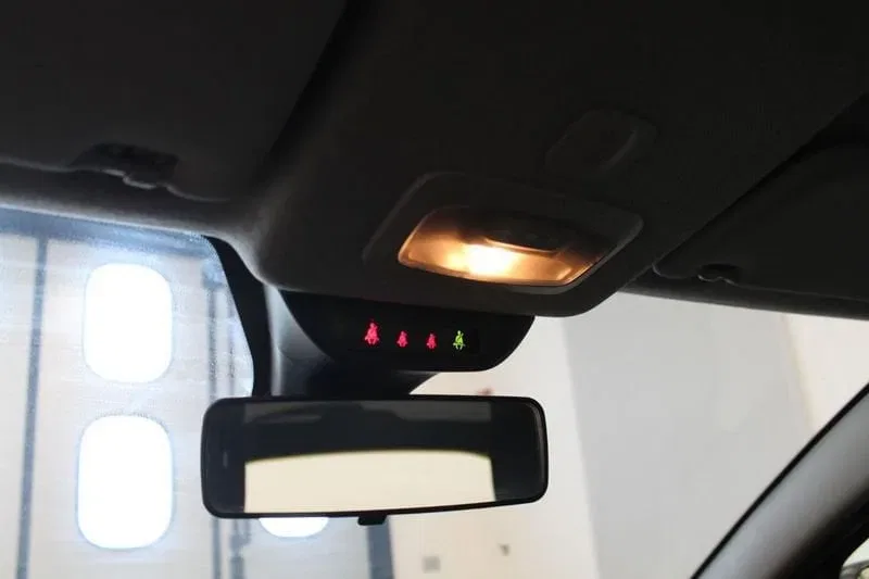Lancia Ypsilon 1.0 FireFly 5 porte S&S Hybrid Ecochic Silver foto 20