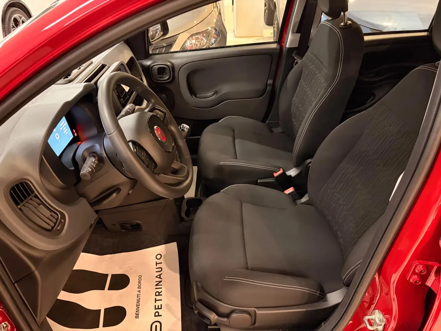 Fiat Panda 1.0 firefly hybrid Icon s&s 70cv 5p.ti Km0 foto 11