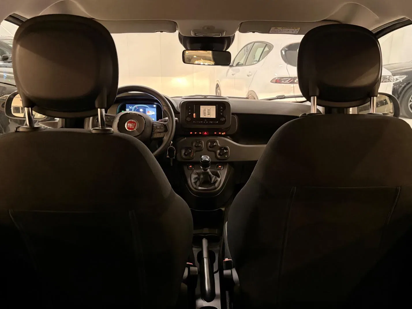 Fiat Panda 1.0 firefly hybrid Icon s&s 70cv 5p.ti Km0 foto 24