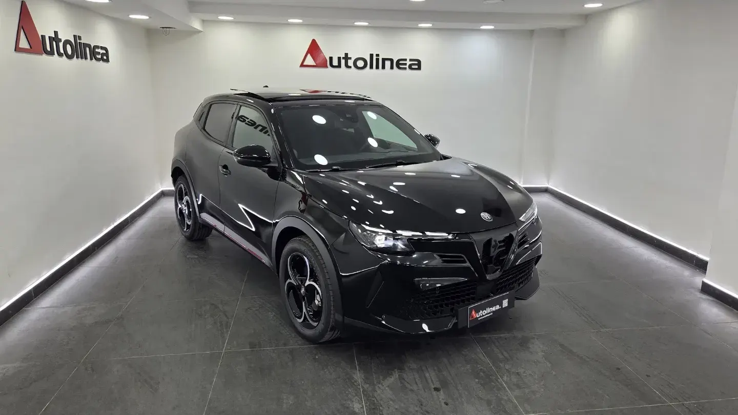 Alfa Romeo Junior 1.2 145 CV Hybrid eDCT6 Speciale